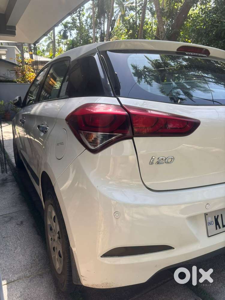 Hyundai I20 Sportz Petrol 2018
