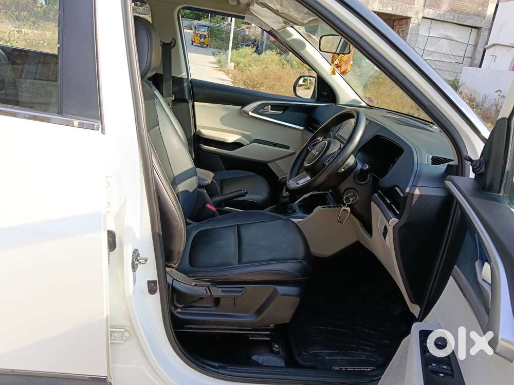 Kia Carens 1.5 Premium 7 Str, 2022, Petrol