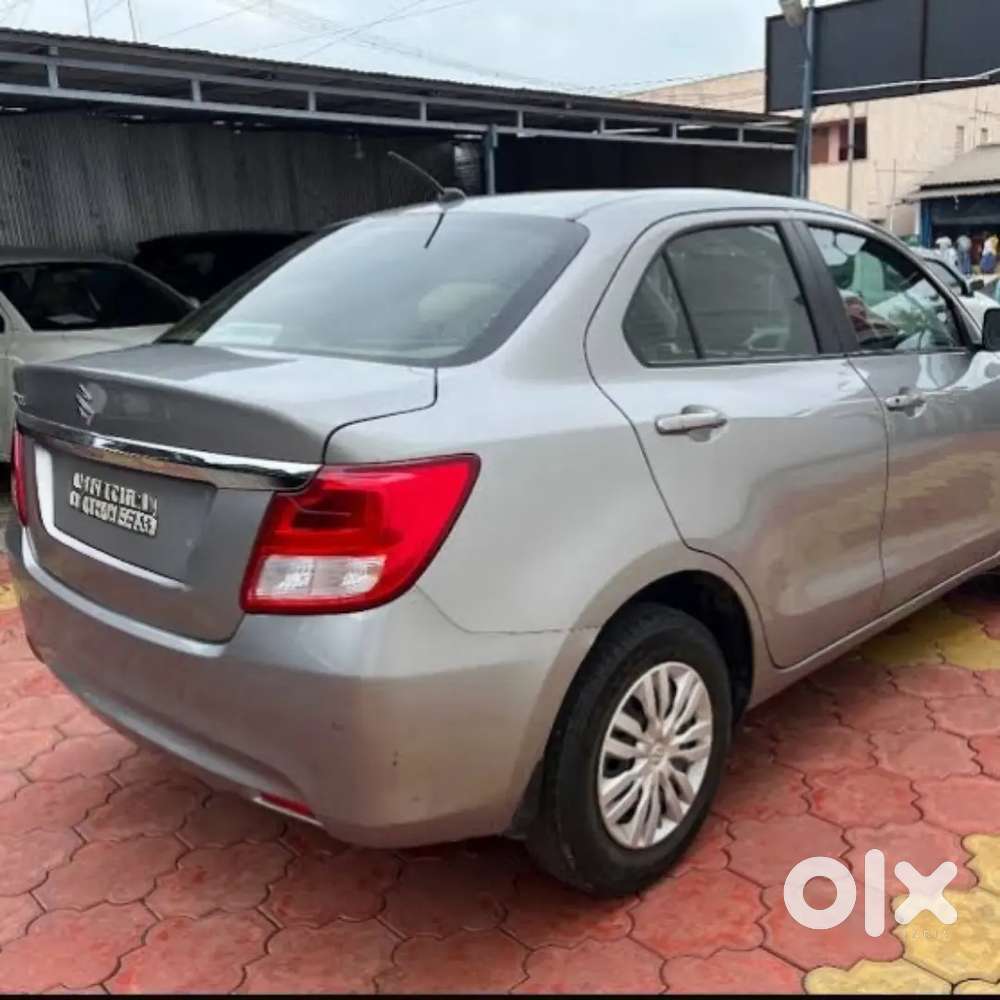 Maruti Suzuki Dzire 2021 Petrol 65000 Km Driven