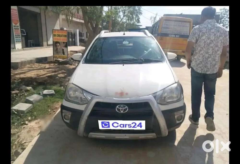 Etios Cross 2014 Model