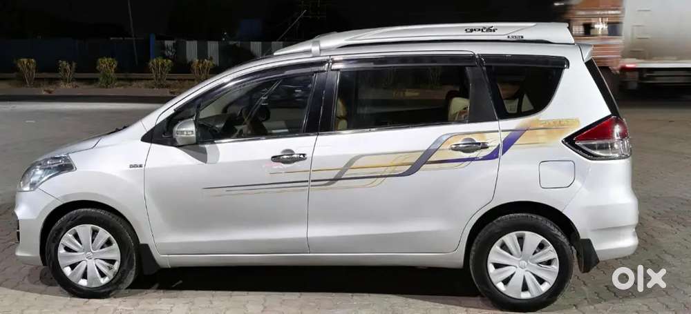 Maruti Suzuki Ertiga 2016 Diesel 100000 Km Driven