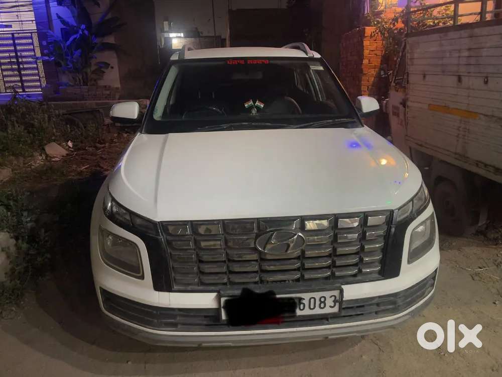 Venue Brand New Condition