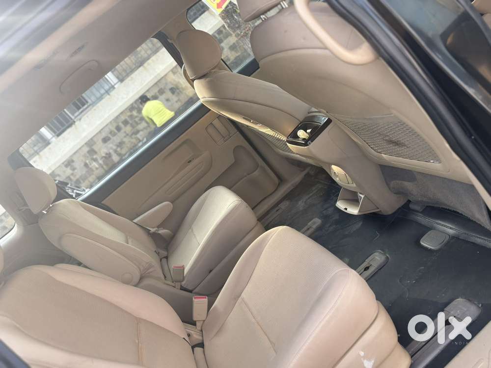 Kia Carnival Premium, 2020, Diesel