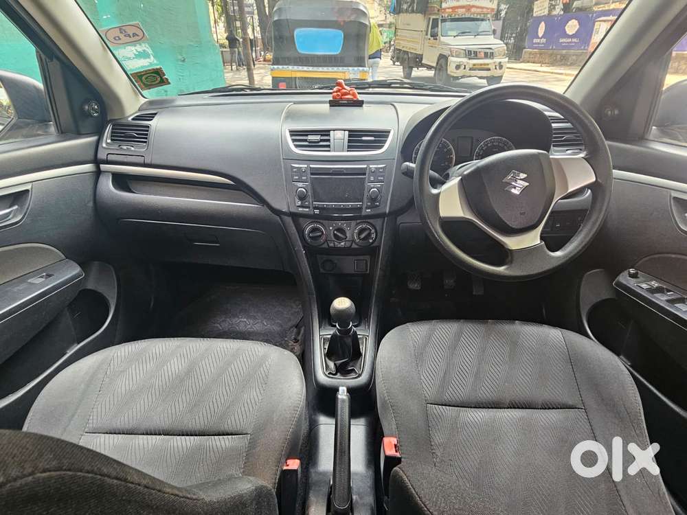 Maruti Suzuki Swift Vxi Abs Bsiv, 2012, Petrol