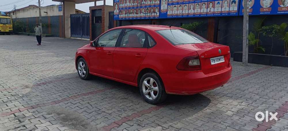 Skoda Rapid 2011-2013 1.6 Tdi Ambition Plus Alloy, 2012, Diesel