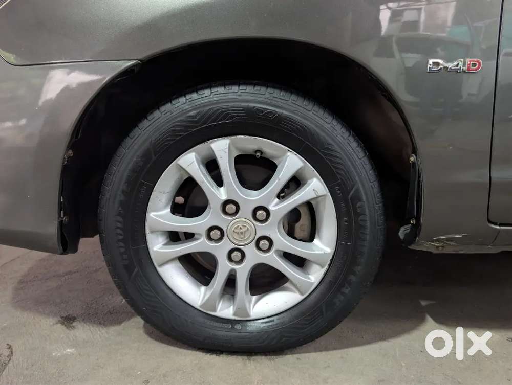 Toyota Innova Diesel 2.5 2009