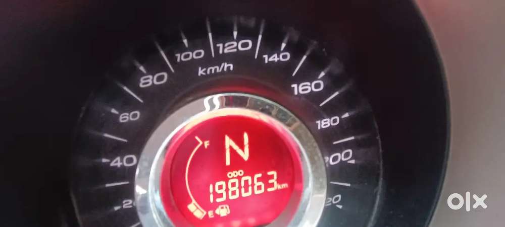 Mahindra Xuv500 2012 Diesel 198000 Km Drive