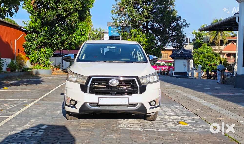 Toyota Innova Crysta 2.4 G Mt 7 Str, 2020, Diesel