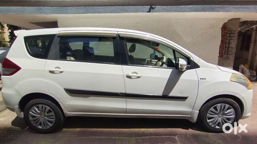 Maruti Suzuki Ertiga 2013 Vxi Cng (company Fitted) Well Maintained