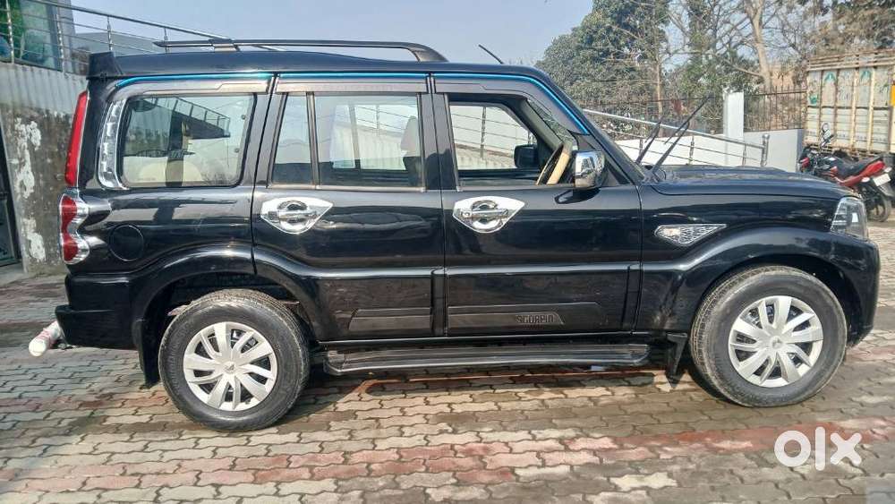 Mahindra Scorpio Classic 2.2 S 11 Mt 7 Str, 2023, Diesel