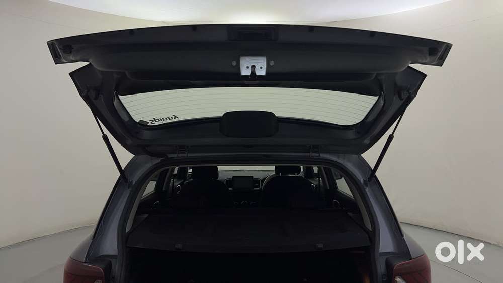 Hyundai Venue Sx Plus Turbo Dct, 2020, Petrol