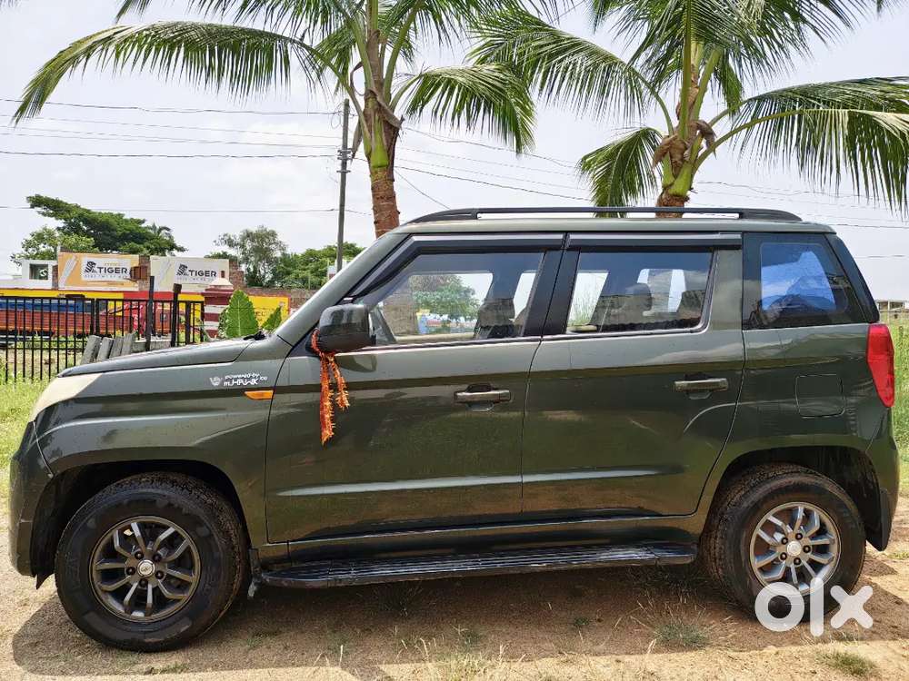 Mahindra Tuv 300 1.5 T8 2018
