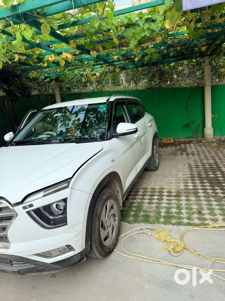 Hyundai Creta Petrol Manual 2021- Aug Base Model