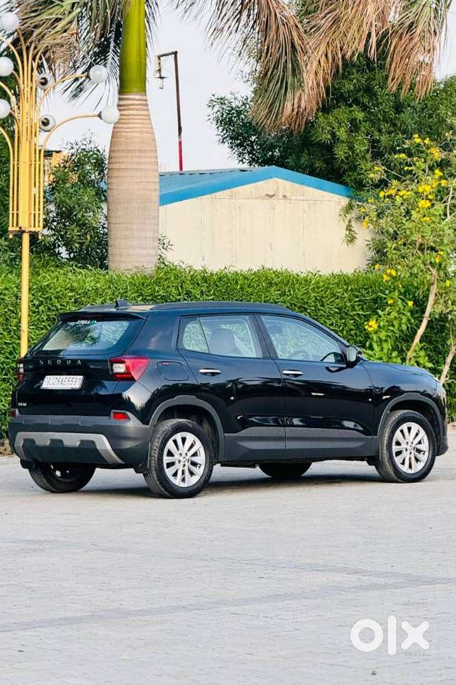 Skoda Kylaq Signature Plus At, 2025, Petrol