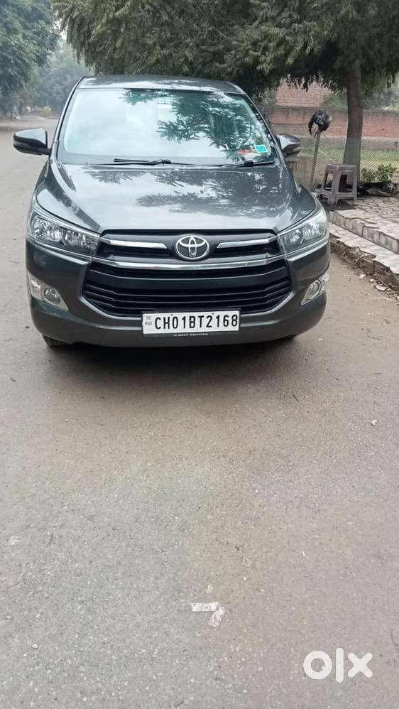 Toyota Innova Crysta 2018 Diesel Well Maintained