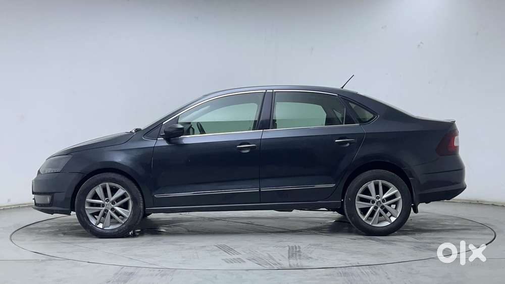 Skoda Rapid 1.0 Style At, 2020, Petrol