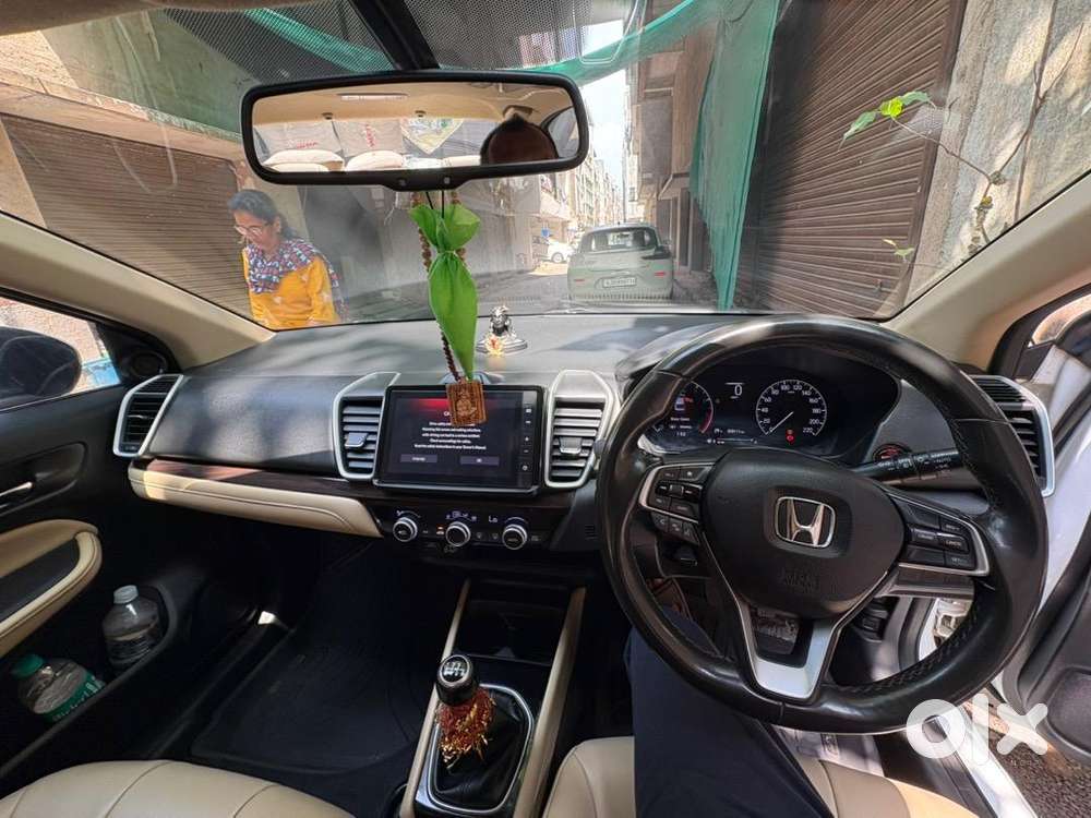 Honda City Zx 2023 Petrol Well Maintained