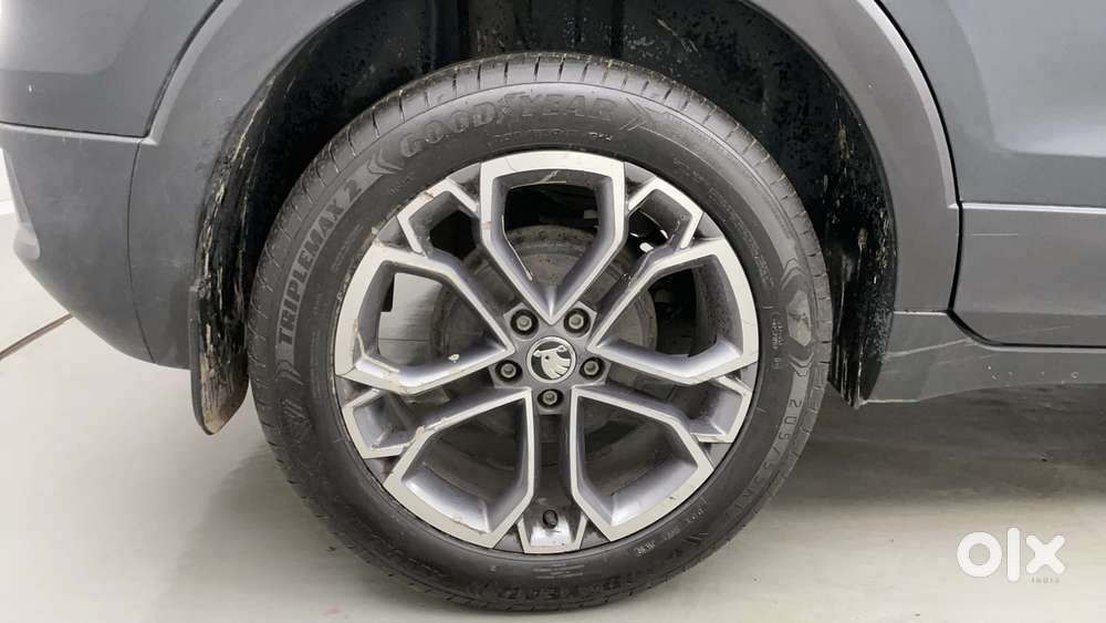 Skoda Kushaq Style 1.0l Tsi At, 2022, Petrol