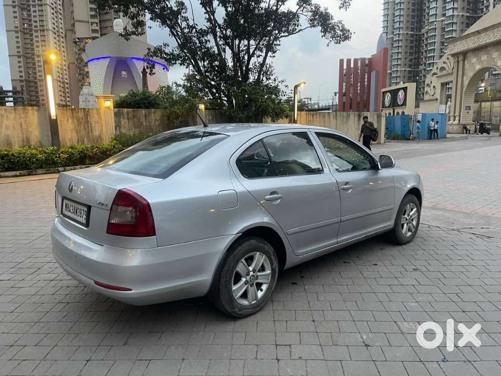 Skoda Laura Ambiente 2.0 Tdi Cr Manual, 2013, Diesel