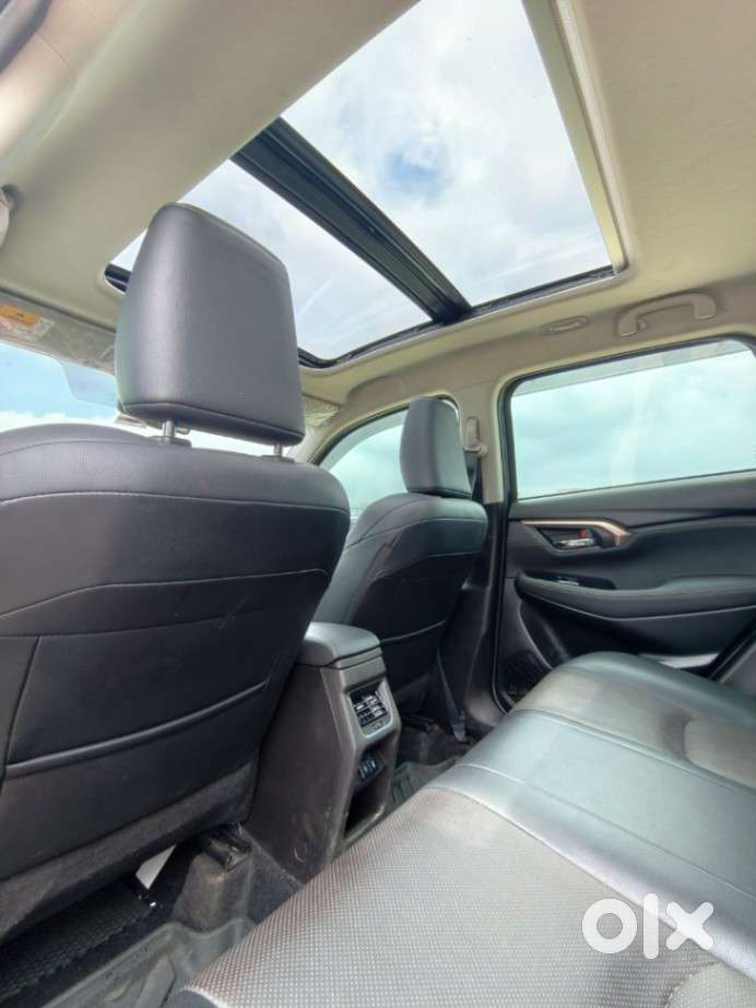 Maruti Suzuki Grand Vitara, 2023, Petrol