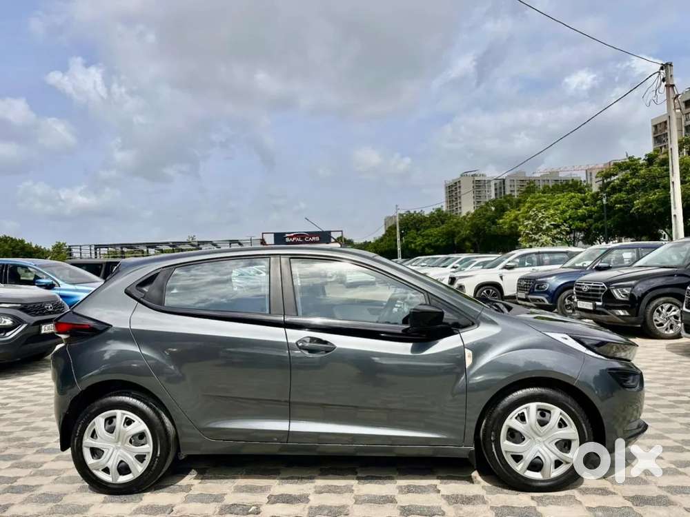 Tata Altroz Xm Plus Petrol, 2021, Petrol