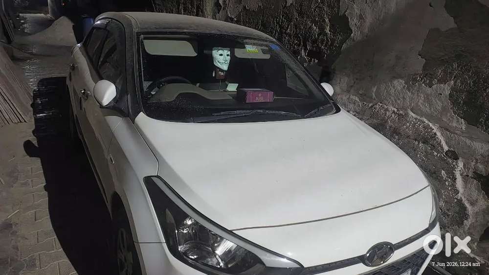 Hyundai Elite I20 2019 Petrol 70000 Km Driven