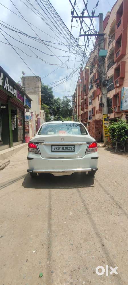 Maruti Suzuki Dzire 1.2 Zxi, 2023, Petrol