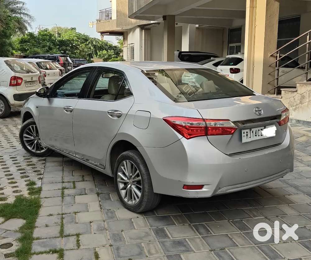 Toyota Corolla Altis 2014 Vl-at - Automatic Petrol