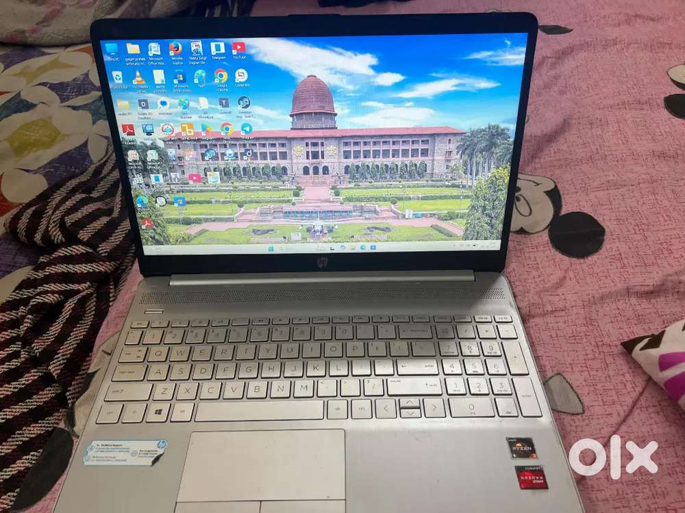 Hp amd rizen 3 8gb 256gb 1TB HD