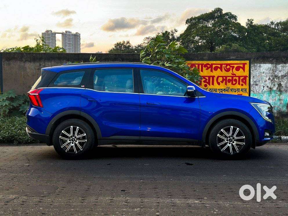Mahindra Xuv700 2.2 Ax 7 Diesel At Luxury Pack Str Awd, 2023, Diesel