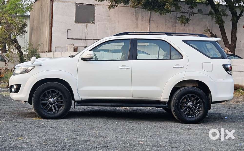Toyota Fortuner 3.0 4x2 Mt, 2015, Diesel
