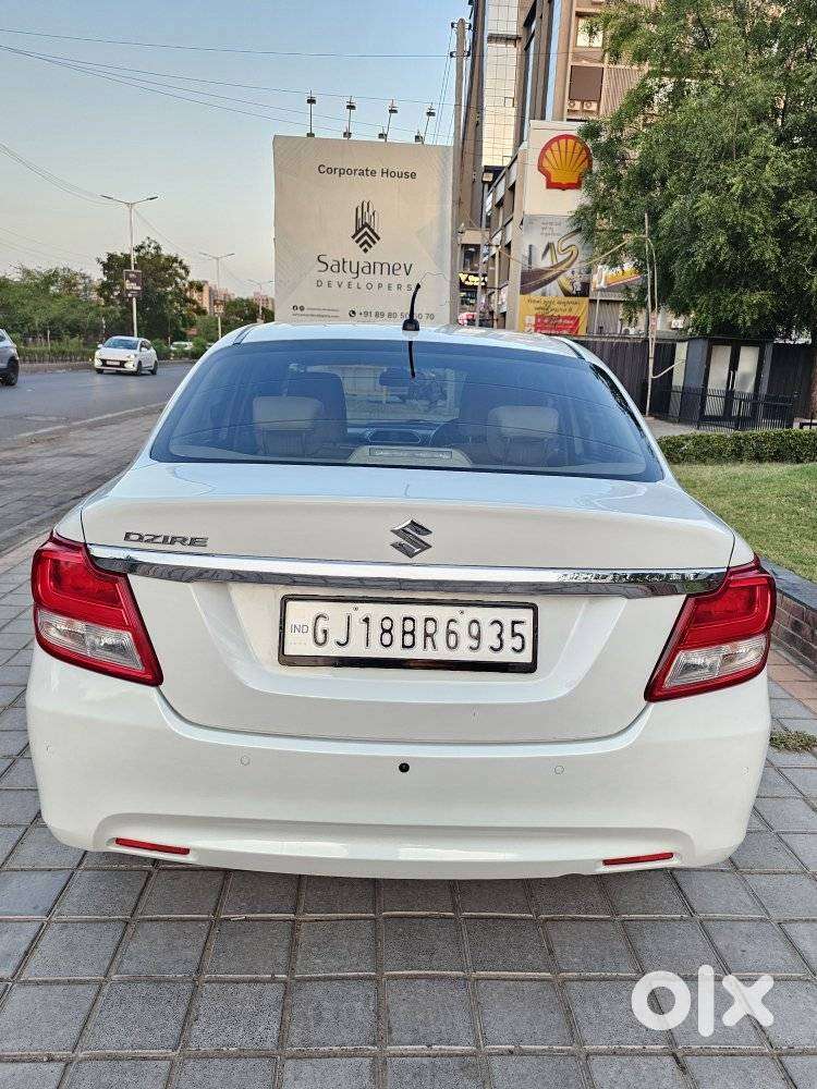 Maruti Suzuki Dzire 1.2 Vxi Amt, 2022, Petrol