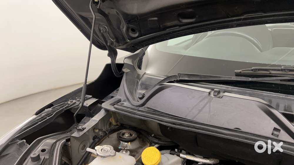 Nissan Magnite 1.0 Xv Premium Turbo (o), 2021, Petrol