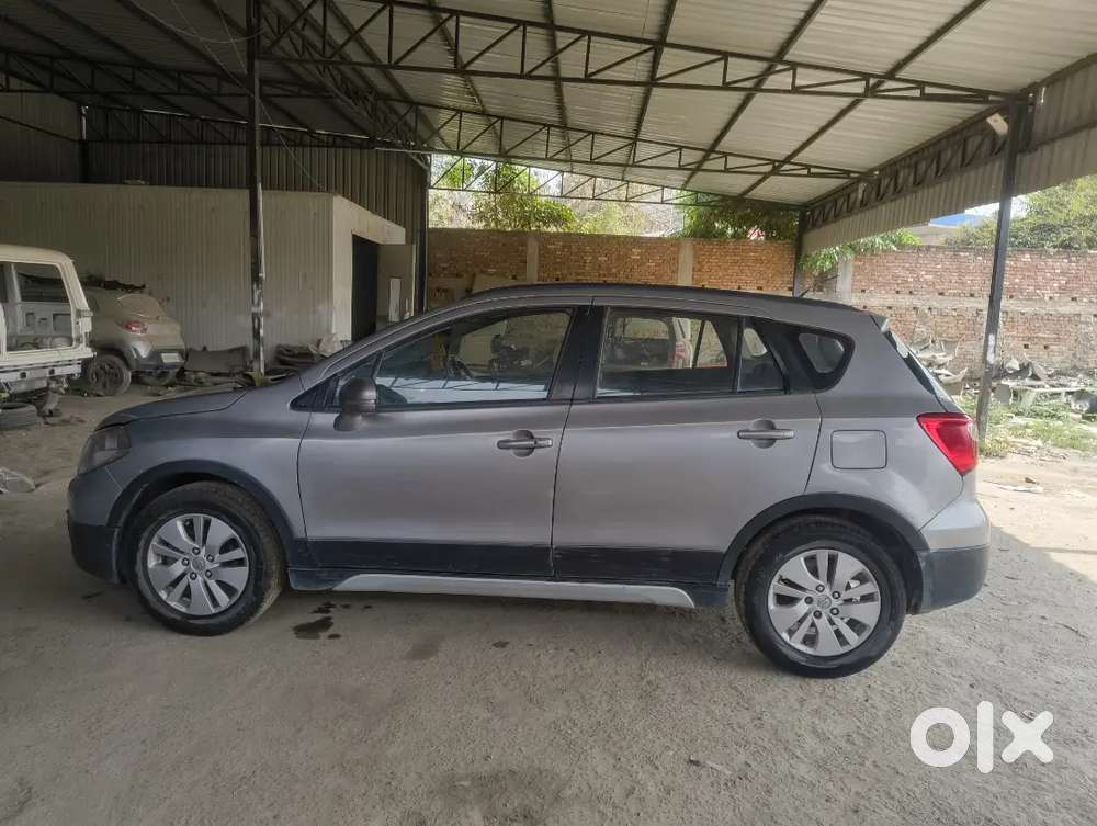 Maruti Suzuki S-cross 2018 Diesel Well Maintained