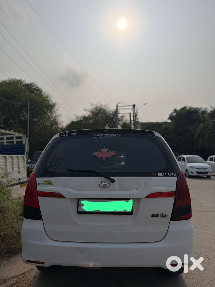 Toyota Innova Diesel 2015 Year