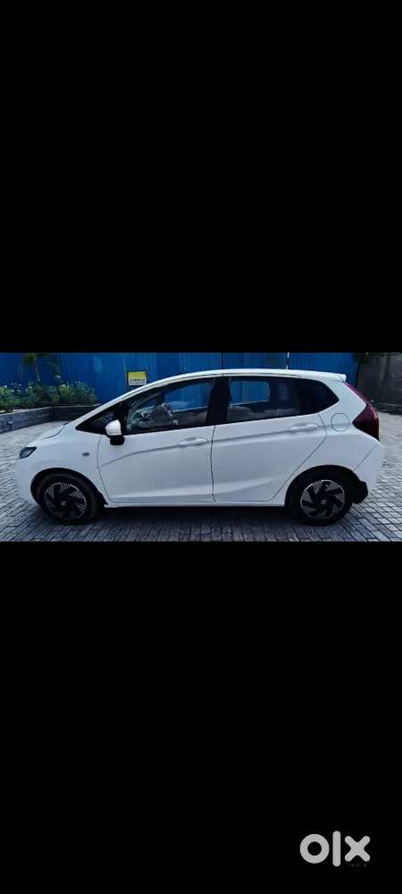 Honda Jazz 2016 Petrol Well Maintained