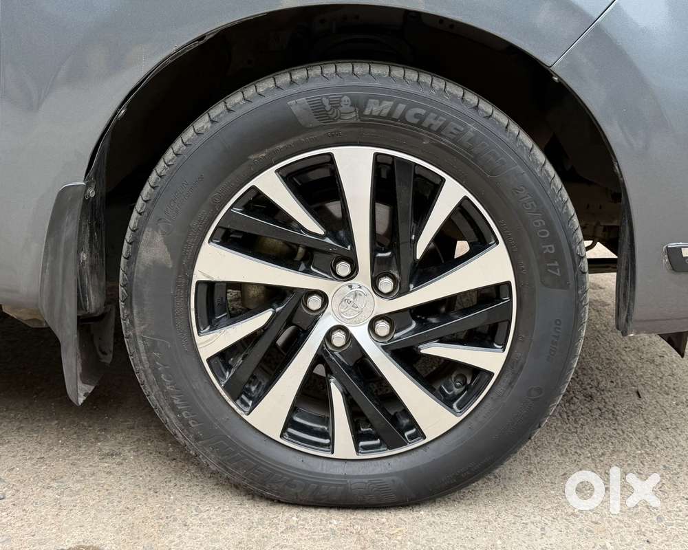 Toyota Innova Crysta [2020-ongoing] 2.4 Zx 7 Str, 2022, Diesel