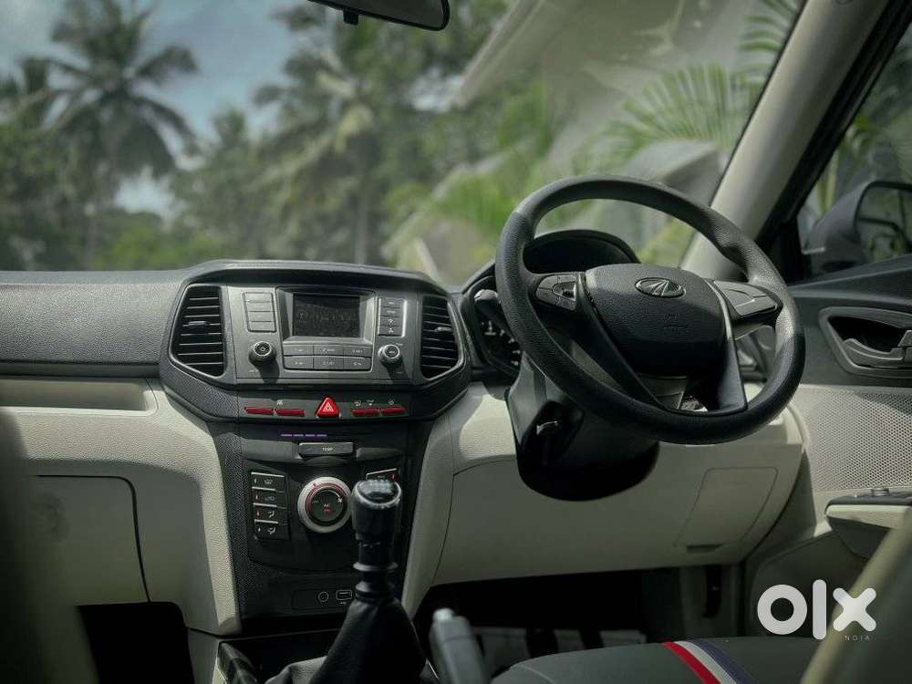 Mahindra Xuv300 W6, 2022, Petrol