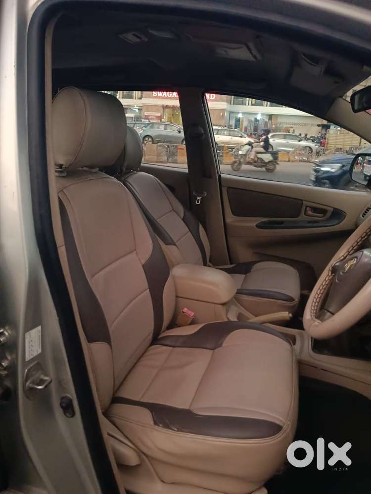 Toyota Innova 2.5 V 7 Str, 2006, Diesel