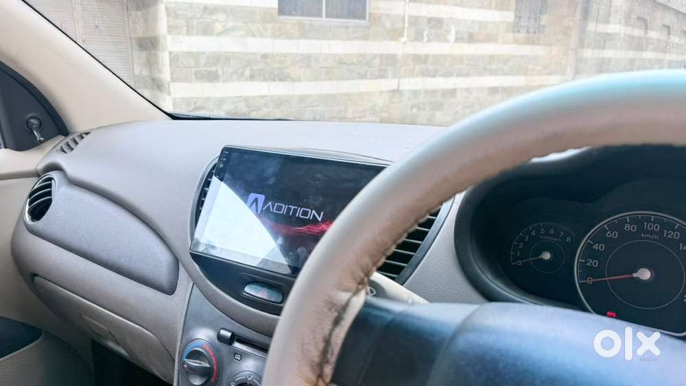 Hyundai I10 2011 Car