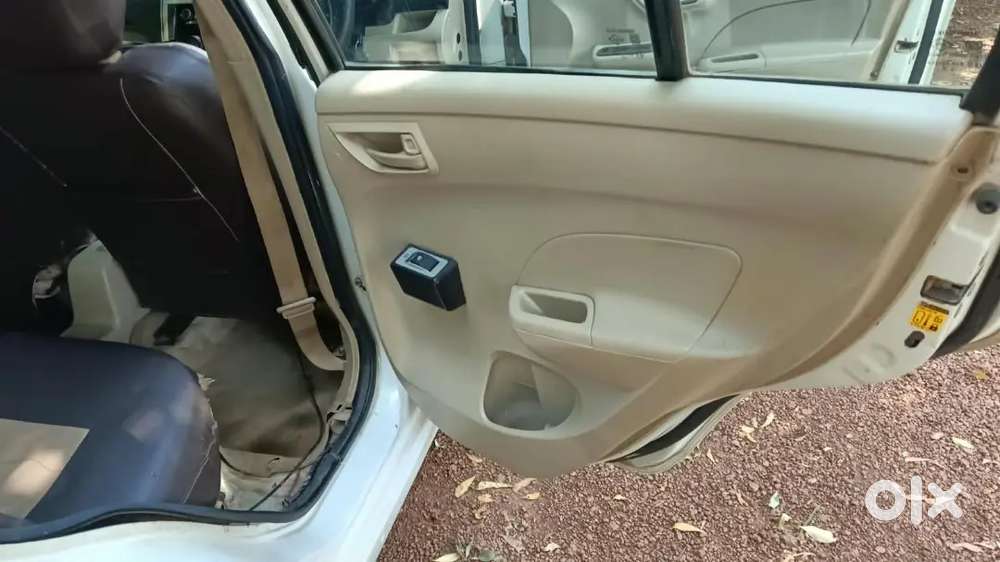 Maruti Swift Dzire 2013 Diesel Manual