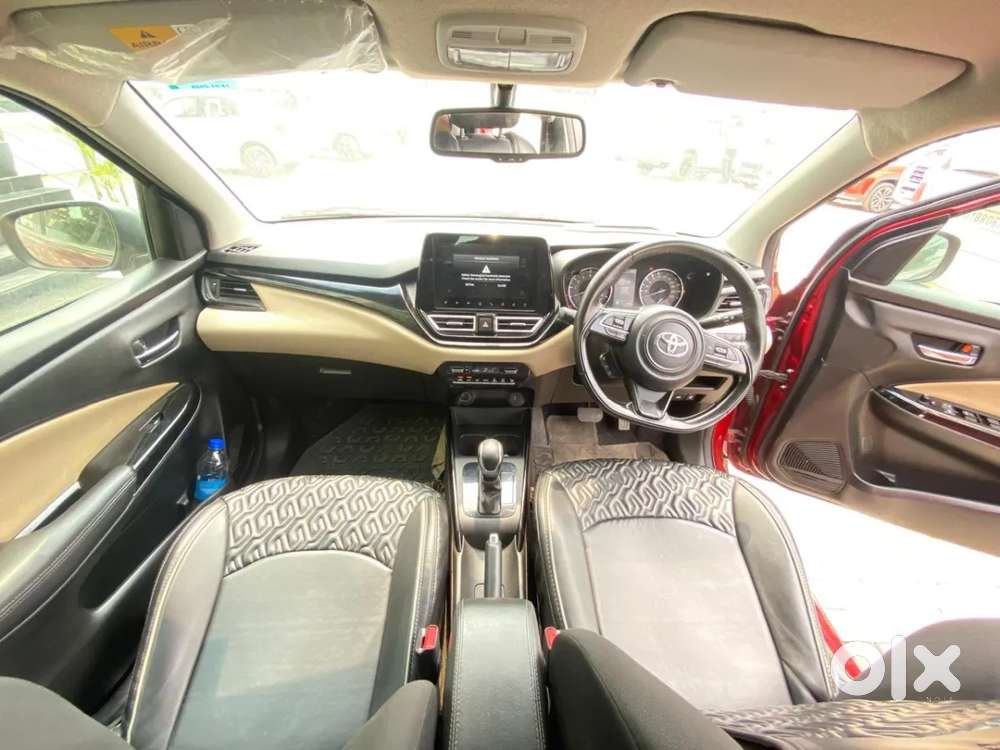 Toyota Glanza, 2025, Petrol