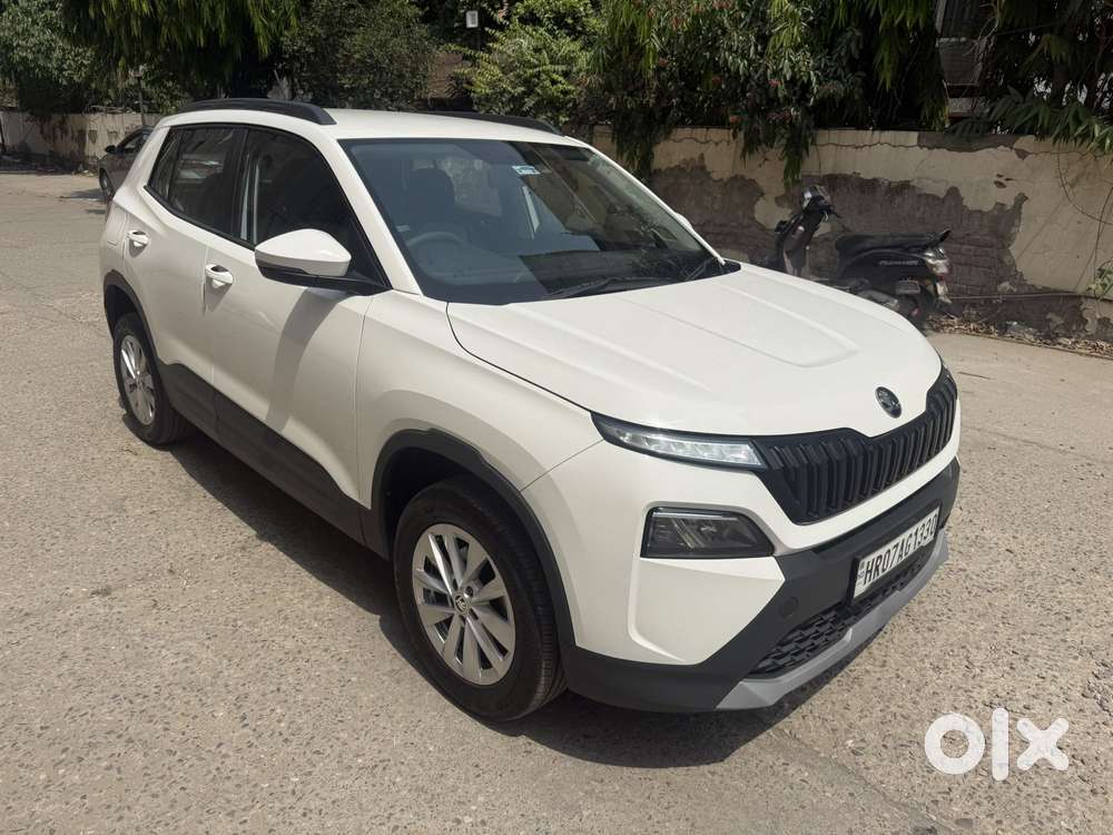 Skoda Kylaq Signature At, 2025, Petrol