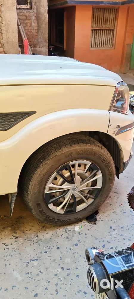 Mahindra Scorpio 1.99 S4 2017