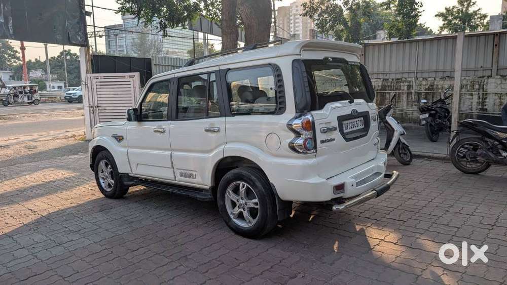 Mahindra Scorpio 1.99 S10, 2015, Diesel