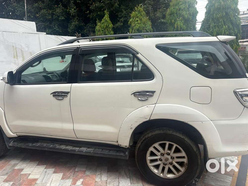 Toyota Fortuner Diesel 2013
