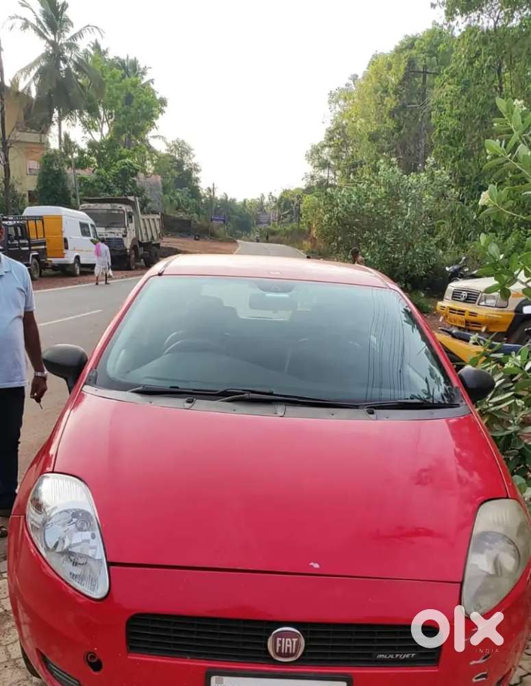 Fiat Grande Punto 2010 Diesel 97000 Km Driven