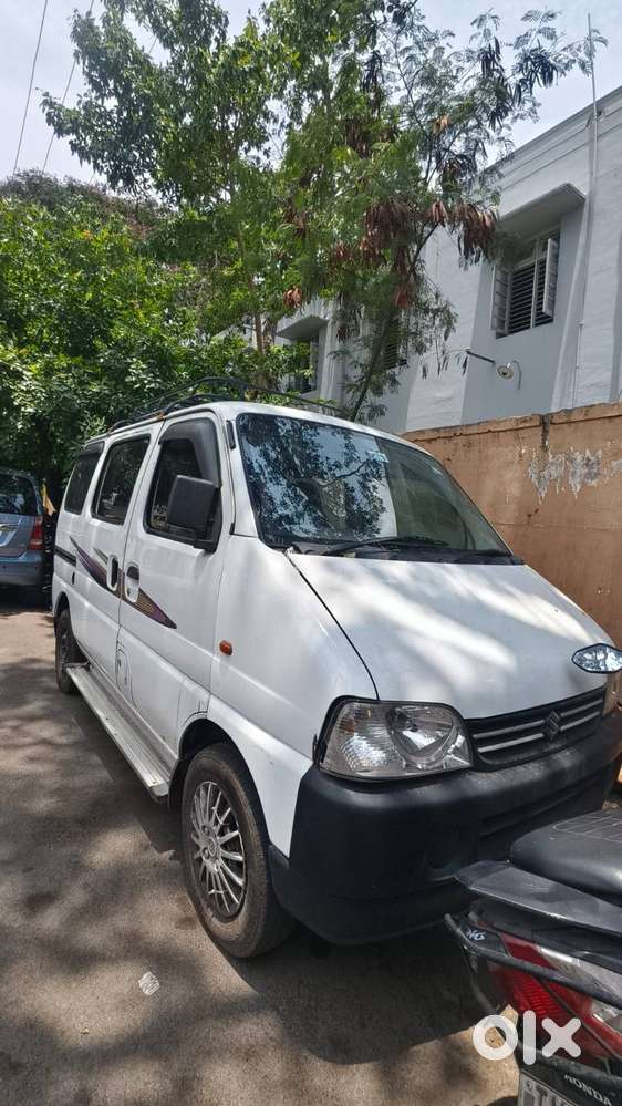 Maruti Suzuki Eeco 2010 Cng & Hybrids Good Condition
