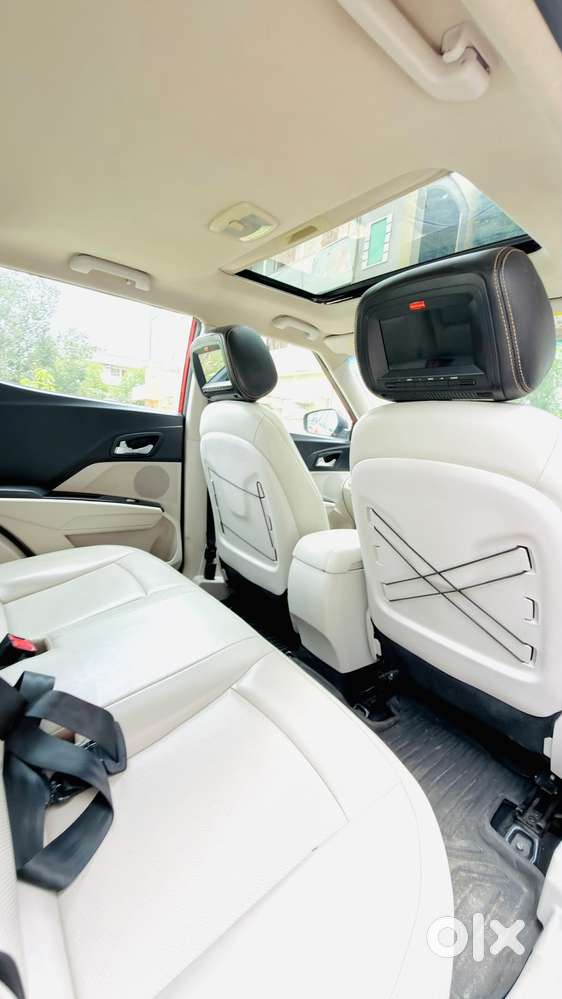 Mahindra Xuv300 W8 Amt Optional Diesel, 2019, Diesel