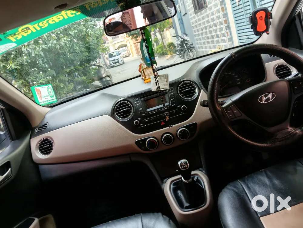 Hyundai Xcent 2016